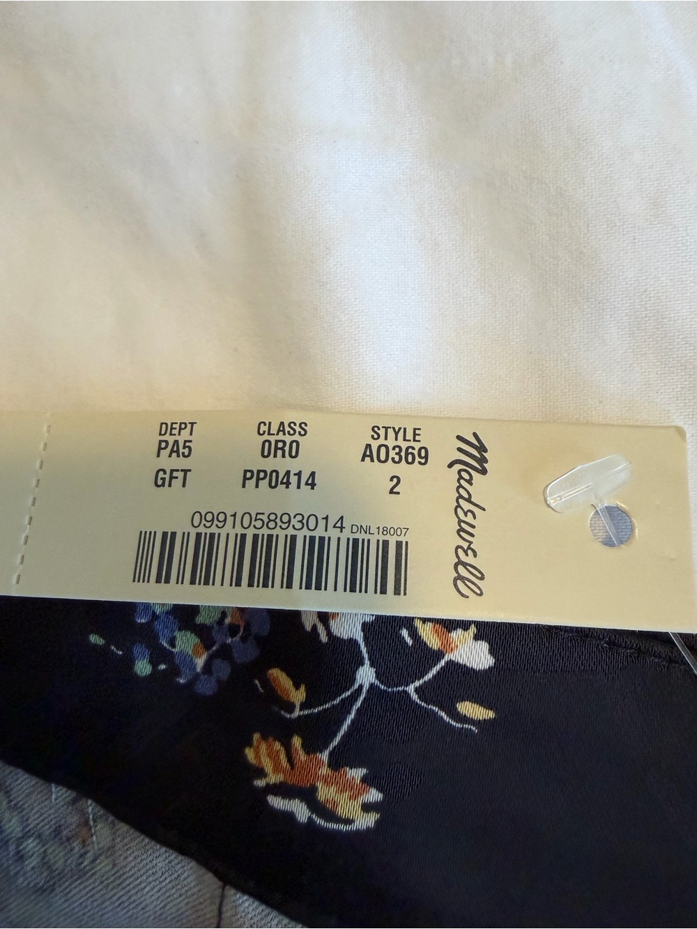 NWT Madewell Black Midi Skirt with Yellow and White Floral Print and buttons - Picture 6 of 7